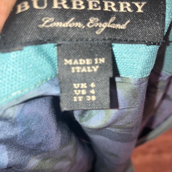 Burberry London, silk and sheer overlay skirt - Picture 9 of 15